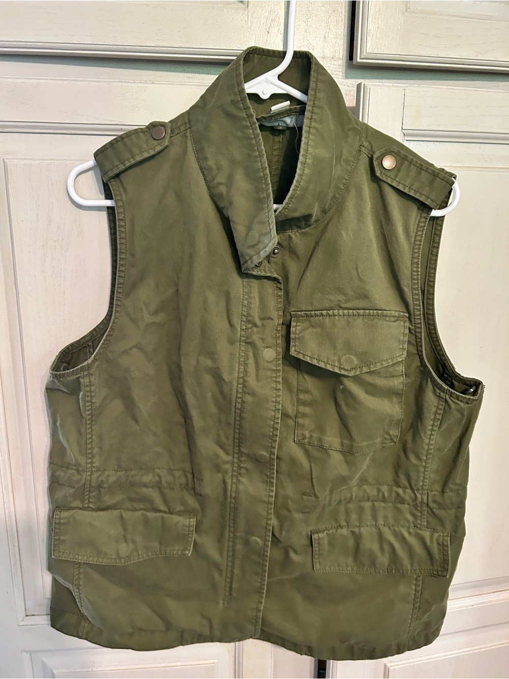 J Crew Women's Med Vest Green Cotton -no lining- Pockets Outer Layer Zip Casual